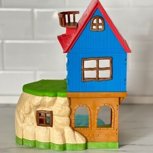 CALICO CRITTERS Secret Island Playhouse Treehouse Sylvanian Family Seaside House
